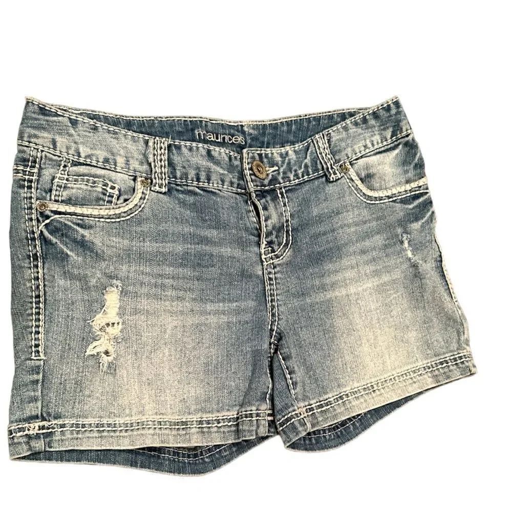 Maurice’s Jean Shorts Size 3/4 Denim Distressed